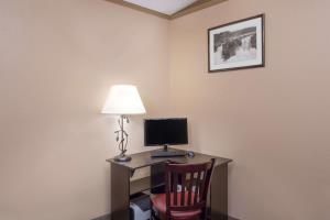 Hotel Surestay By Western 3*