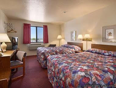 Surestay By Western Hotel 3*